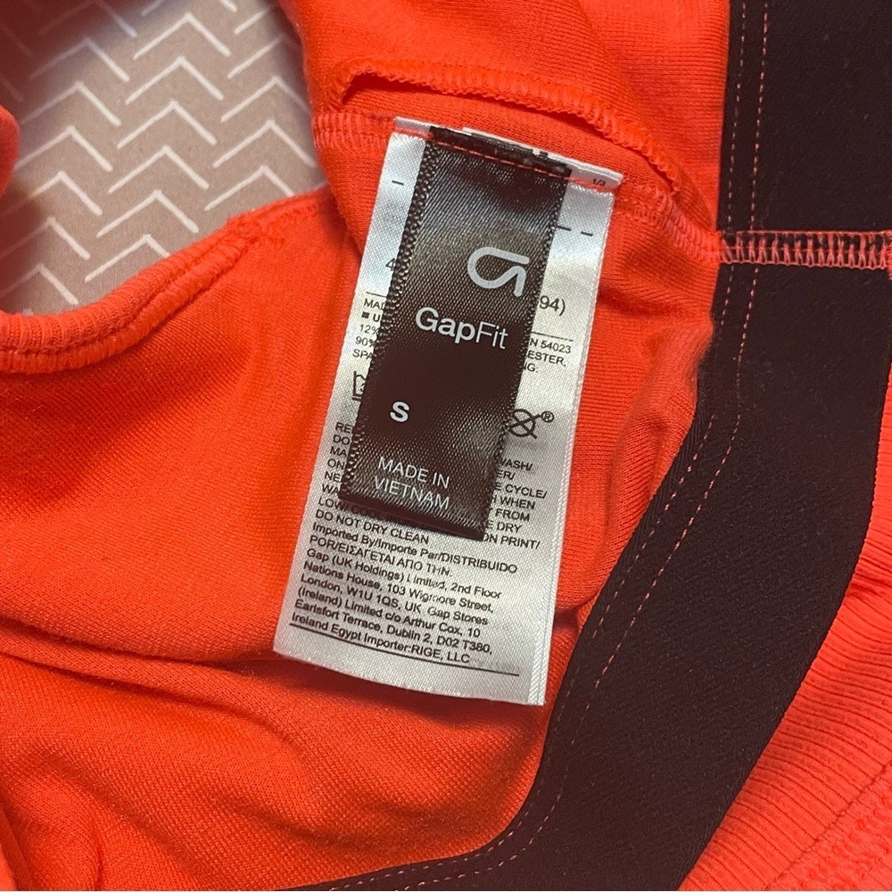 GapFit Womens Ribbed Front Knot Crop Top Neon Orange Shelf Bra Tank Small - Picture 4 of 7